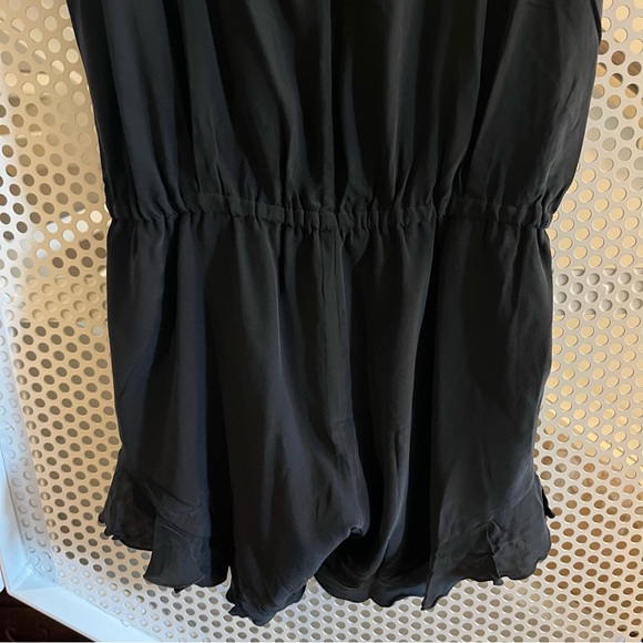 Chaser Surplice Romper with Ruffled Sleeves and Hems Size Medium in Black NWT - Picture 12 of 12